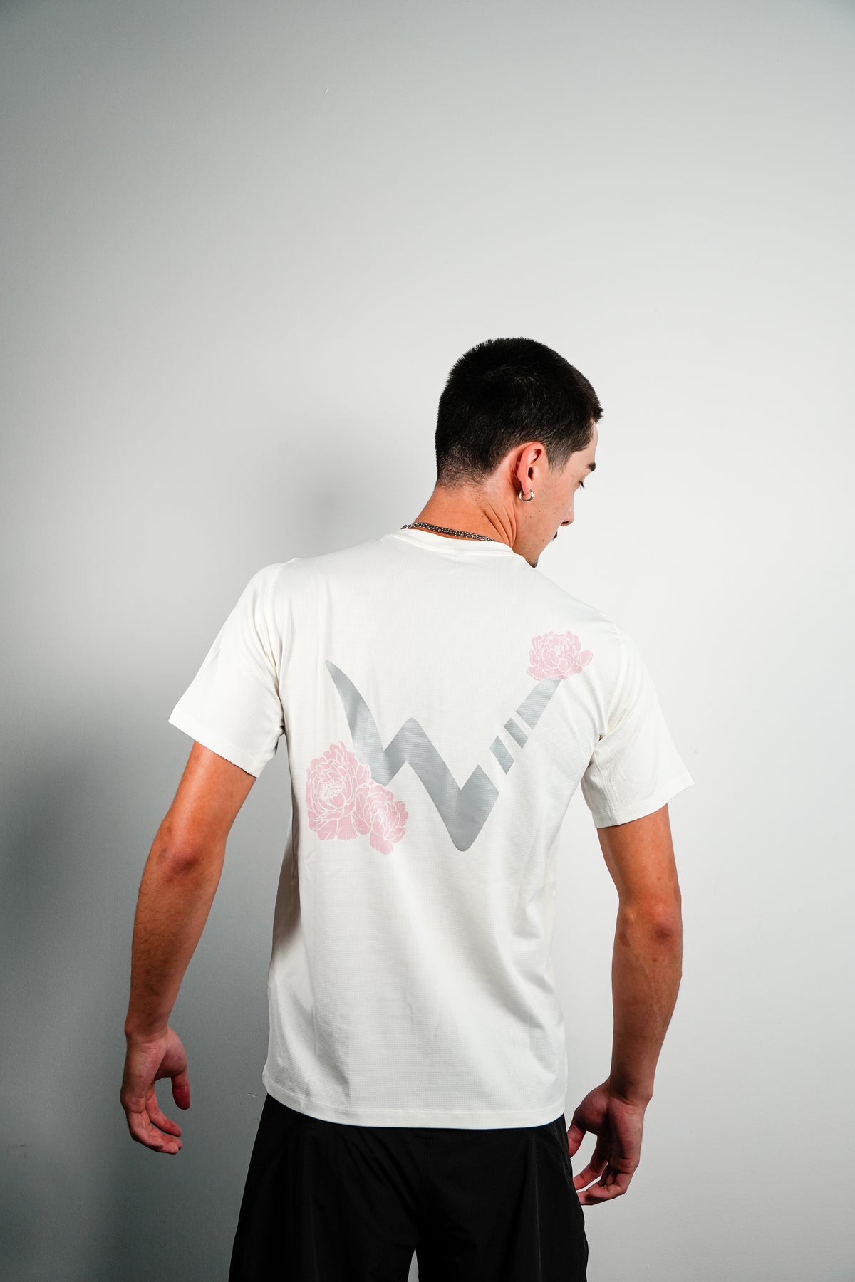 Peony Performance Tee - White/Blush