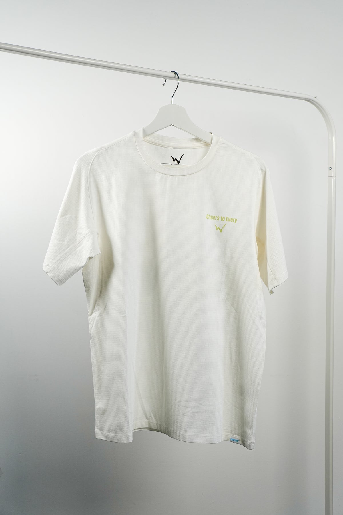 Peony Performance Tee - White/Sage