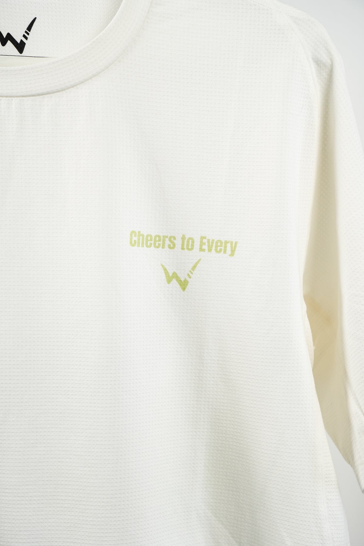 Peony Performance Tee - White/Sage