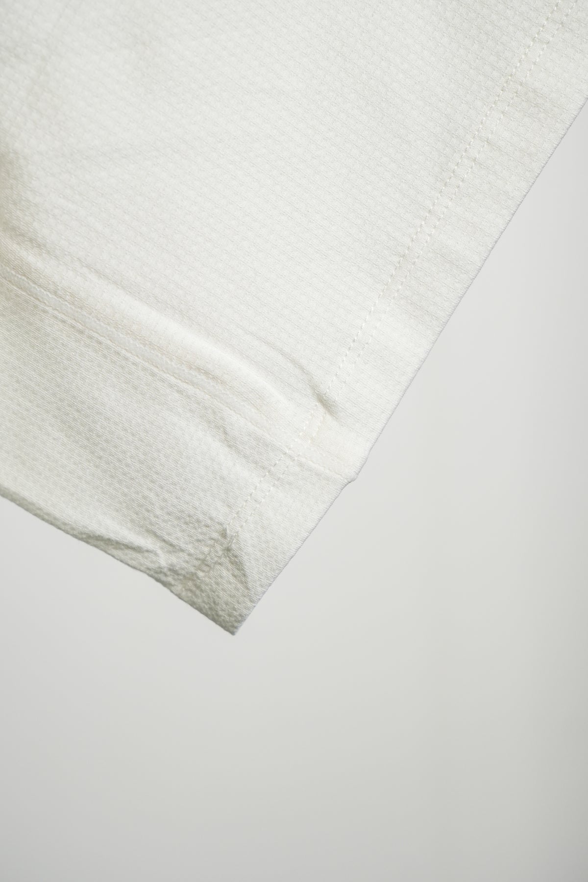 Peony Performance Tee - White/Sage
