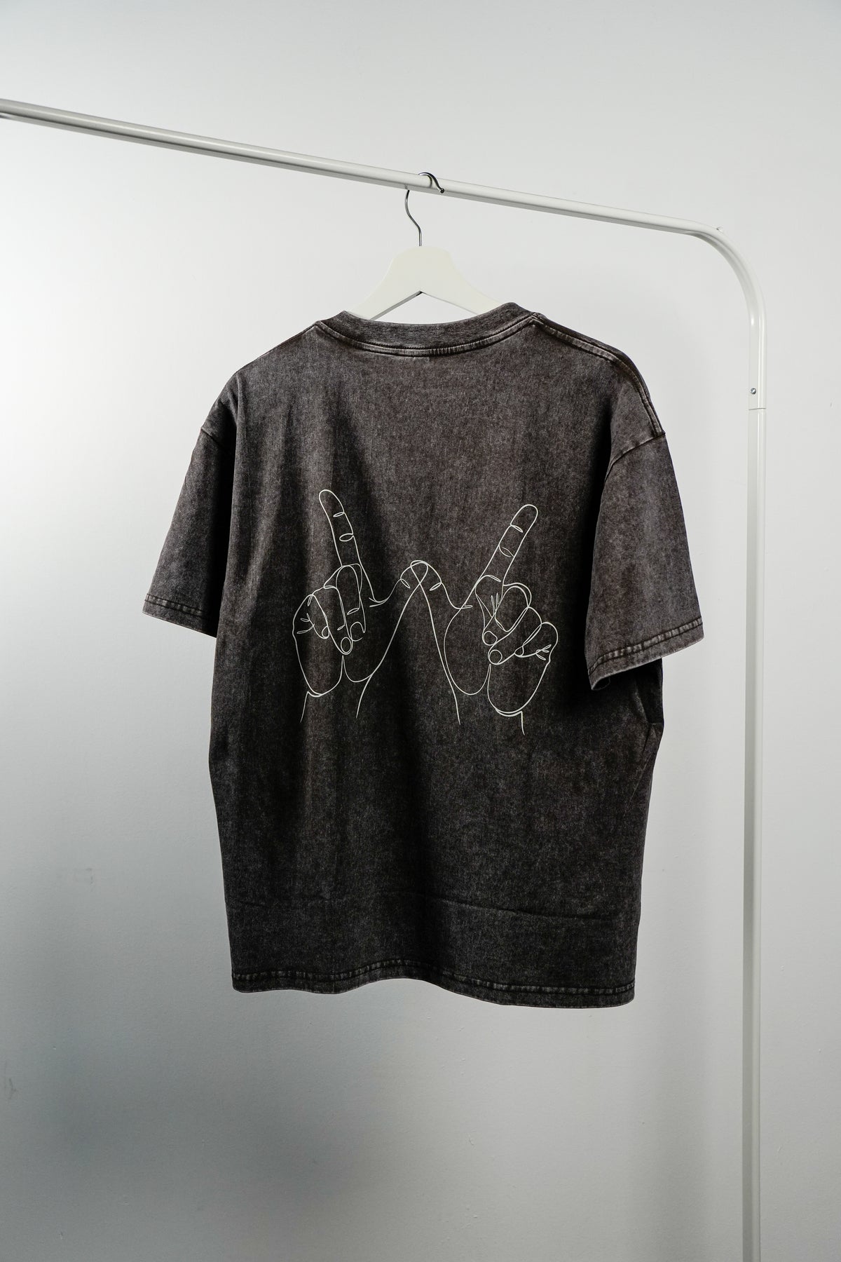 Wax Washed W Hand Tee - Dark Grey